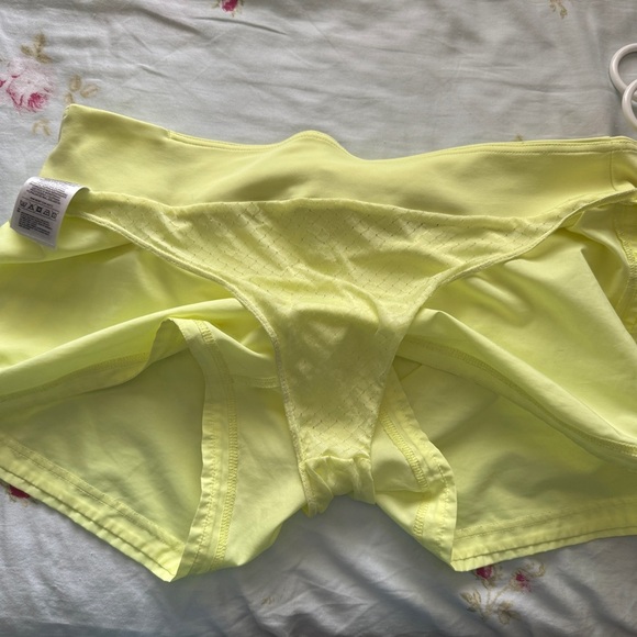Adidas Neon Yellow Workout Shorts- Size XL - Picture 4 of 6